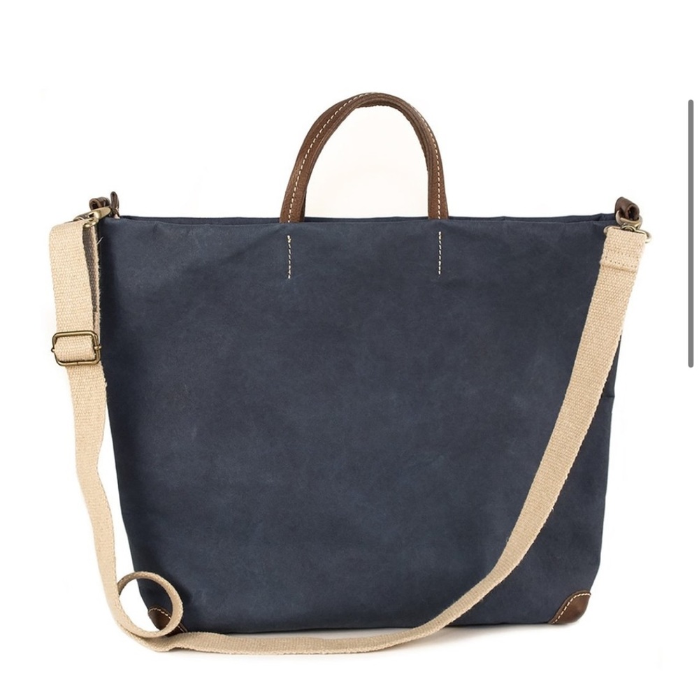 Uashmama Leather Paper Tote